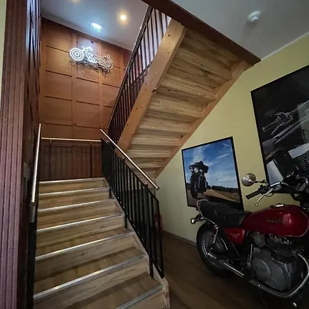 Aleksandri Estalagem